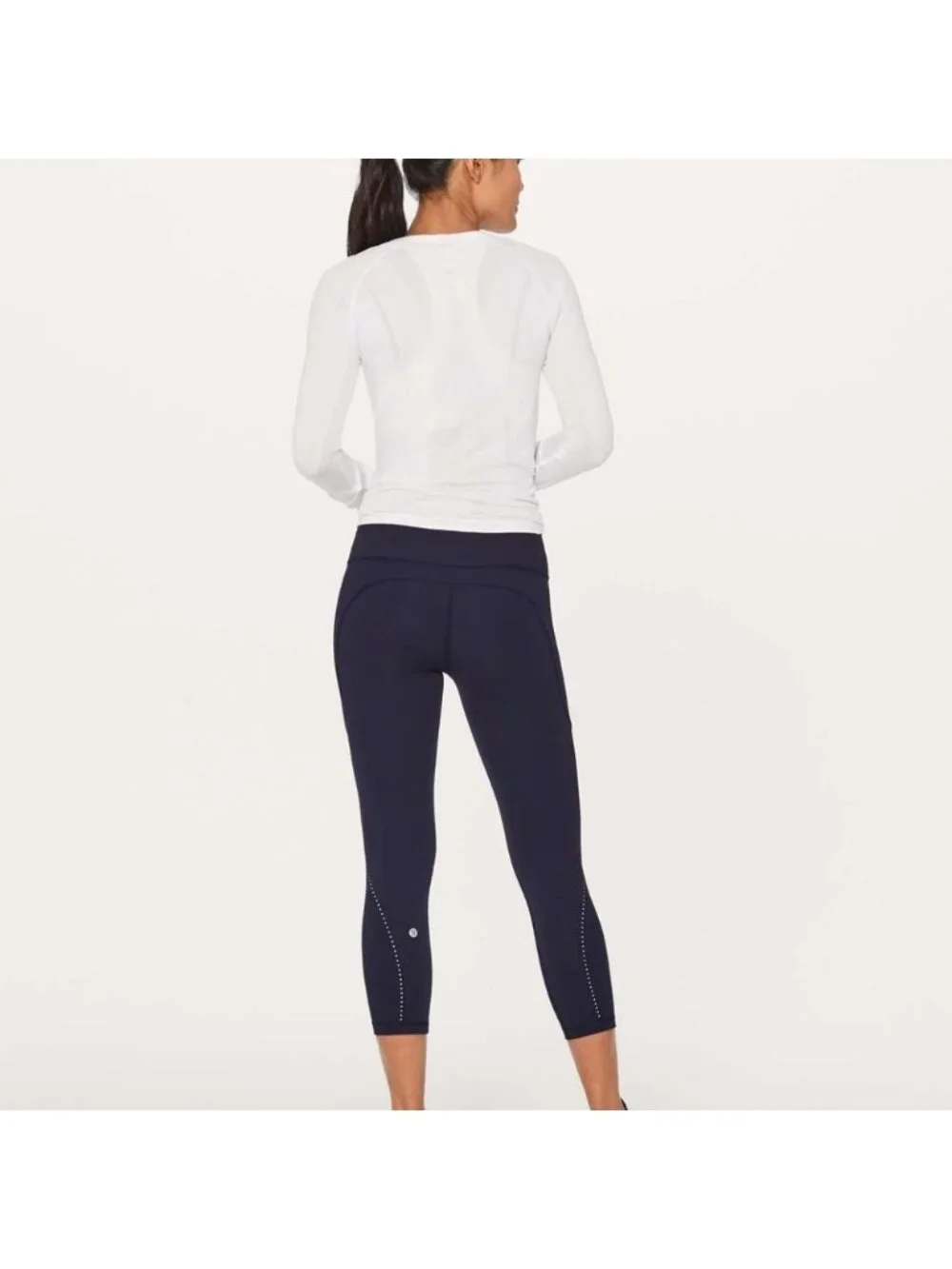 Lululemon Extra Mile Crop (Reflective 23